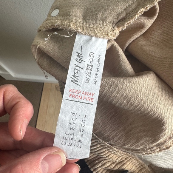 *NWOT* NASTY GAL {Nordstrom} Wide Leg Corduroy Pants - Picture 12 of 15